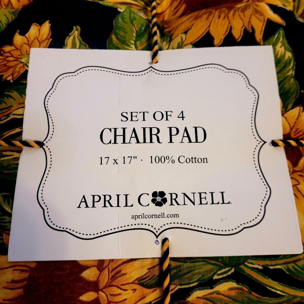New April Cornell Chair Pads - Picture 2 of 4